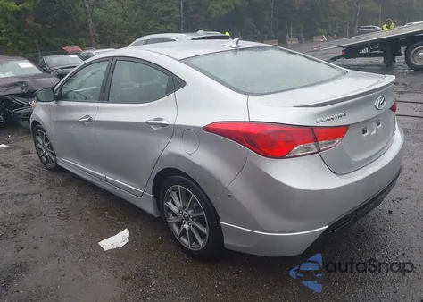 2013 Hyundai Elantra Limited z USA, uszkodzony, nr VIN KMHDH4AE1DU559210